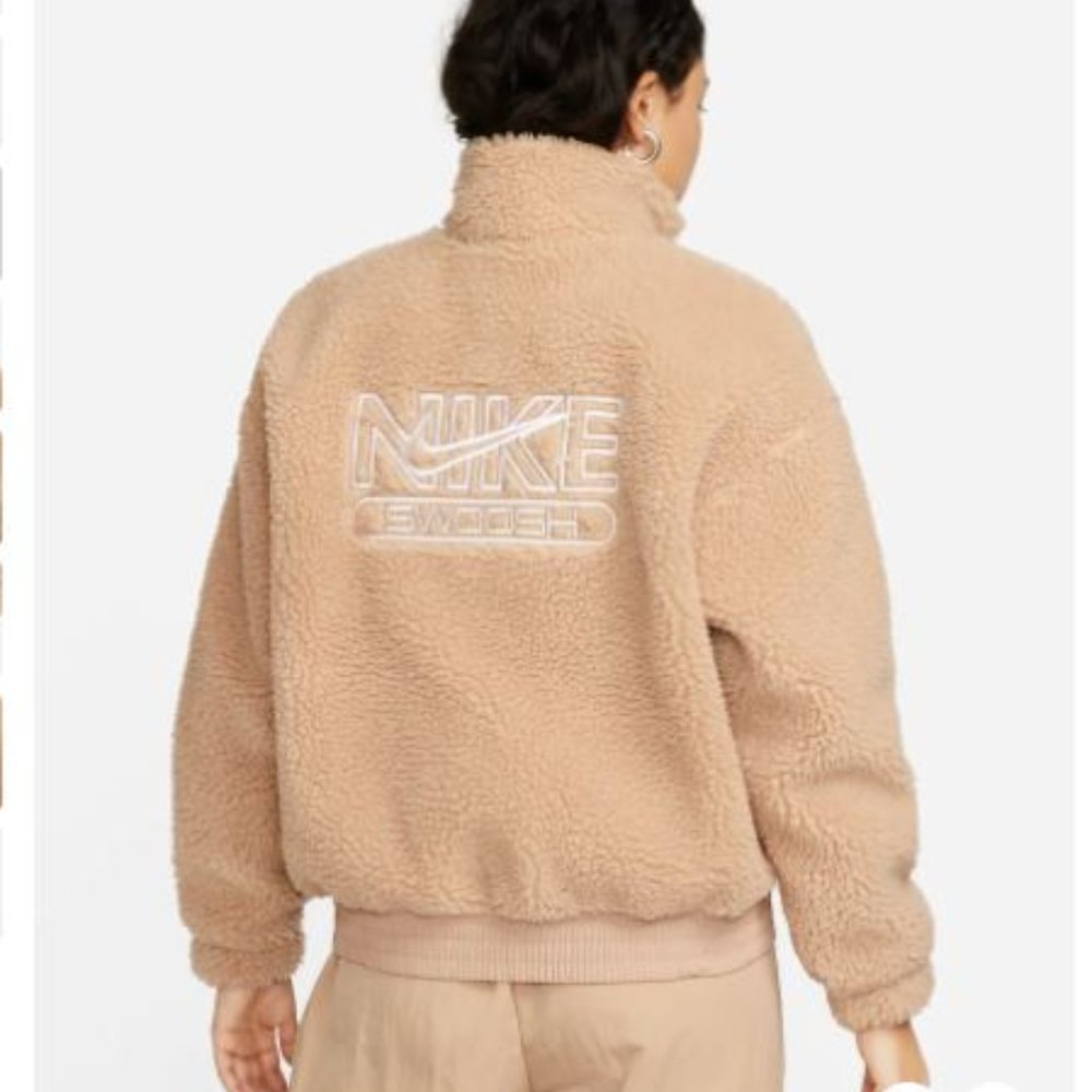 Nike Swoosh Plush Jacket